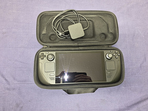 Steam Deck 256GB + 128GB (1 foto / 3)