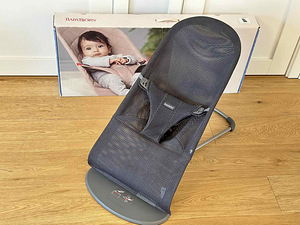 BabyBjörn lamamistool. Kallim õhuline võrkkangas (Mesh) (1 foto / 2)