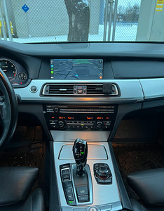 BMW 740d 3.0 225kW (9 foto / 15)