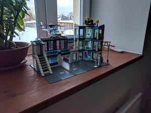 Продаётся конструктор Lego (3 фото из 3)