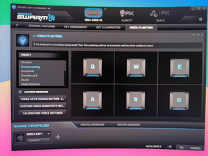 Roccat Isku Fx (8 фото из 10)