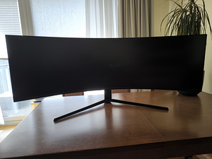 Samsung Odyssey G9 49" 240Hz (4 фото из 9)