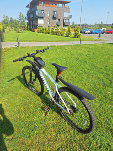 Продается Specialized Rockhopper 29'' (2 фото из 6)