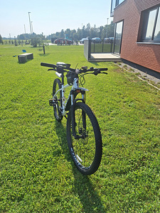 Продается Specialized Rockhopper 29'' (5 фото из 6)