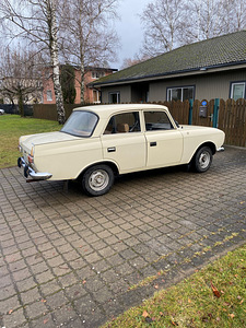 Moskvitš AZLK 412IE (2 foto / 11)