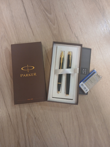 Parker kingikomplekt (sulepea ja pastapliiats)