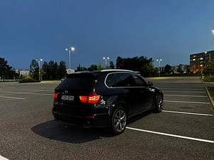 M/V: BMW X5 E70 M-PAKETT (7 foto / 8)