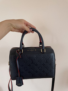 LOUIS VUITTON Speedy 25 Bandouliere (1 foto / 10)