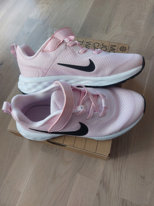 Uued Nike tossud (2 foto / 7)