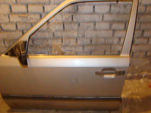 Mercedes W124T, parem esim. uks lisadega,hõbe,korralik (6 foto / 10)