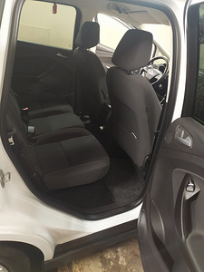 Auto Ford C Max. 1.5. 2016 (6 foto / 6)