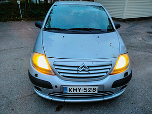 Citroen C3 1.1 2003 (1 foto / 8)