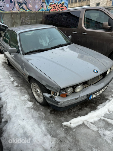 BMW e34 525tds серый фейслифтинг (фото #2)