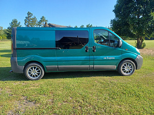 Opel Vivaro 1.9 74kW (1 foto / 10)