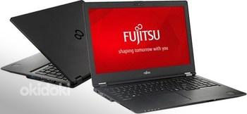 Fujitsu LifeBook U757 (foto #1)