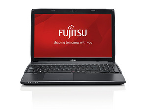 Fujitsu Lifebook A544 (1 foto / 2)