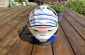 Kiiver Scorpion ADF-9000 Air, Desert White/Blue (3 foto / 6)