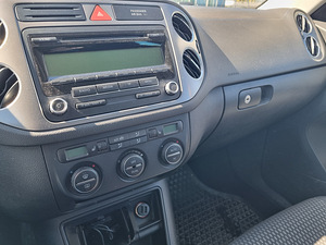 Volkswagen Tiguan 2.0 125 kW (8 foto / 10)
