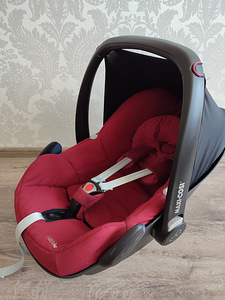 Turvahäll Maxi-Cosi Pebble koos alusega FamilyFix (4 foto / 9)