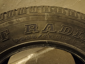 Suverehvid P235/65 R17 (2 foto / 6)