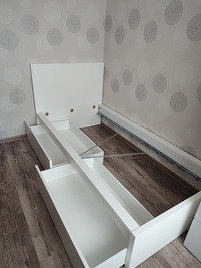 MALM IKEA voodiraam 90x200 cm +2 voodikasti, valge (3 foto / 8)
