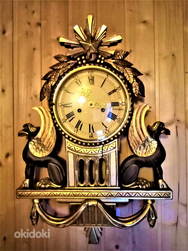 Старинные настенные часы. (фото #1)