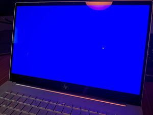 HP Envy 15 15.6" 4K | i9-10885H | 32GB | 1TB SSD | RTX2060 (6 foto / 6)