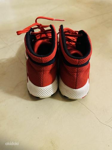 Красные кроссовки Adidas 40 (фото #3)