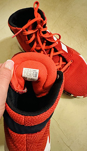 Punased Adidas tossud nr. 40 (4 foto / 4)