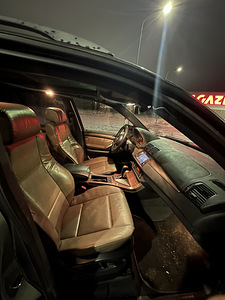 BMW x5 3.0 facelift (8 foto / 12)