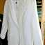 Белоснежный брючный костюм с длинным поясом (фото #1)