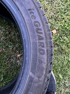 Müüa 285/45R20 naastrehvid (1 foto / 9)