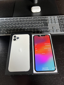 iPhone 11 Pro Max 64GB (1 фото из 4)