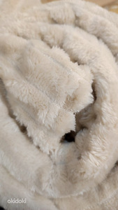 Komplekt: täispimendavad kardinad+pleed 215×220 UUS (2 foto / 6)