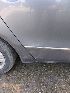 Passat b6 (7 foto / 10)