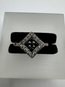 Золотое кольцо, 750 проба, сапфиры, бриллианты, 2,64г (2 фото из 3)
