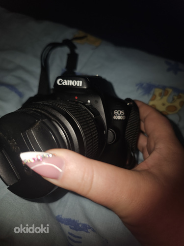 Canon 4000D