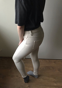Zara beež skinny teksapüksid (3 foto / 3)