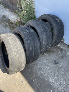 Bridgestone 255/50R19 (3 фото из 3)