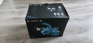 Logitech G27 rool + pedaalid + käigukast (2 foto / 2)