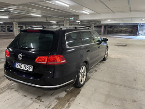 Volkswagen Passat (5 foto / 7)