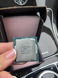 Процессор для комьютера, socket LGA1151 (5 фото из 5)