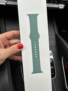 Apple watch belt 44MM pine green (1 foto / 3)