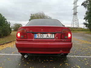 Suzuki Baleno (7 foto / 8)