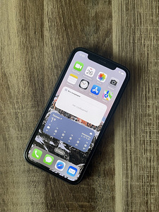 iPhone 11 Pro 256gb (1 фото из 3)