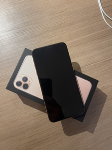 iPhone 11 Pro Max 256gb (1 foto / 3)