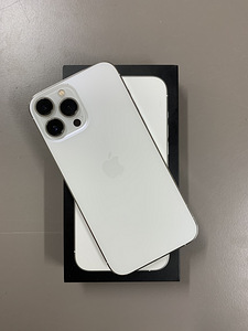 iPhone 13 Pro Max 256gb серебристый (1 фото из 2)