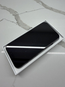 iPhone 15 Pro 256gb Blue Titanium (4 foto / 5)