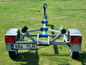 Tiki Treiler BT-450 paadihaagis (3 foto / 7)