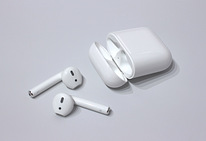 Apple AirPods 1 Gen kõrvaklapid heas korras